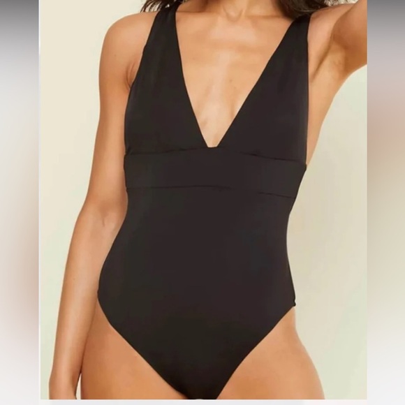 NWT!! ANDIE Sardinia Black One Piece Swimsuit NWT Size Medium - Picture 3 of 8